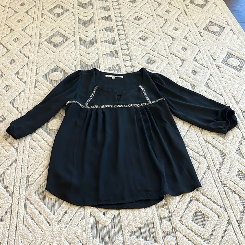 Creative Concepts Blouse Black with white‎ Detail Size Small